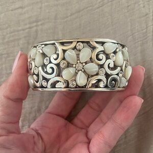Brighton Silver and Cream Floral Bracelet